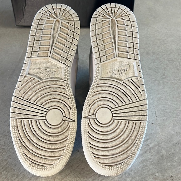 🎉 HOST PICK🥳 Air Jordan 1 Mid Grey Camo - Picture 11 of 16